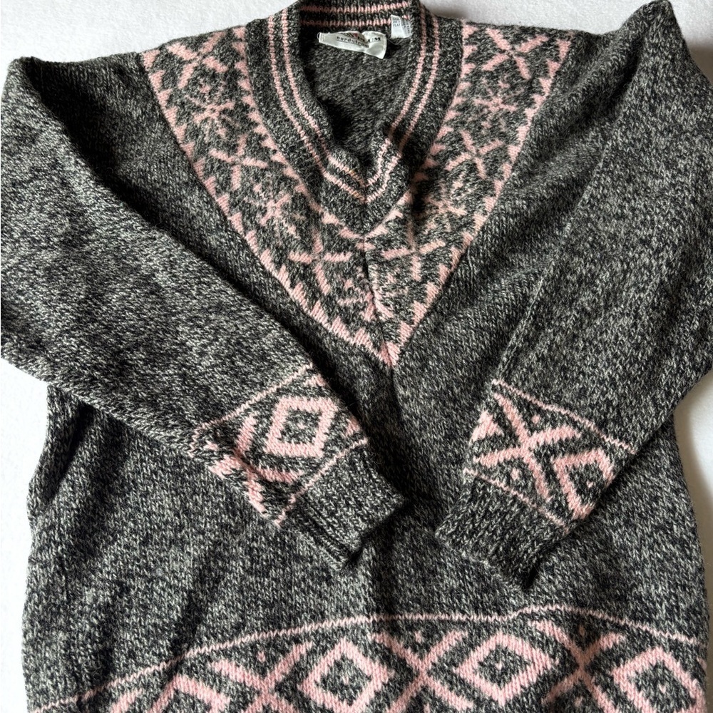 Brass Plum 100% Wool Nordic Fair Isle V Neck Sweater M - Picture 9 of 9